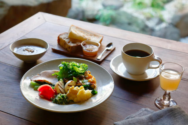 京都の町家ホテル 四季十楽 料理家冷水きみこさんとのコラボ企画