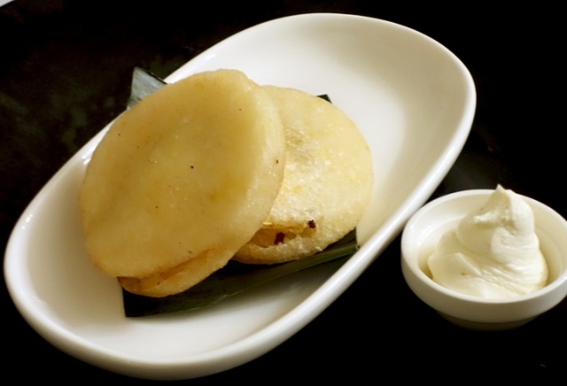 日本では珍しいコロンビア料理のフルコースをいただきました。