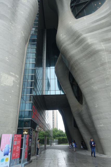 驚異の上海建築2-磯崎新