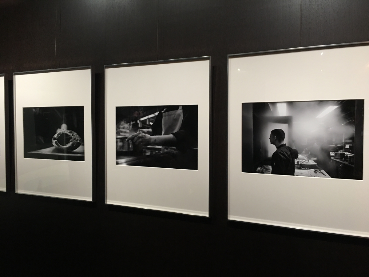 「命をいただく」とは? ミシュラン星付きシェフが撮り下ろした注目の写真展『TRANSVERSALITÉ 生命縦断』が開催。