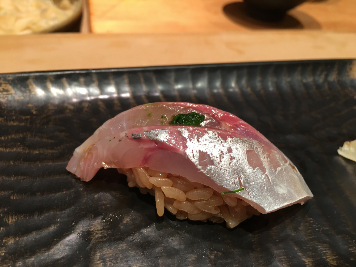 二番手にチャンスを!ミシュラン星付き 銀座「鮨とかみ」の味な挑戦“8,800円ランチ”とは。