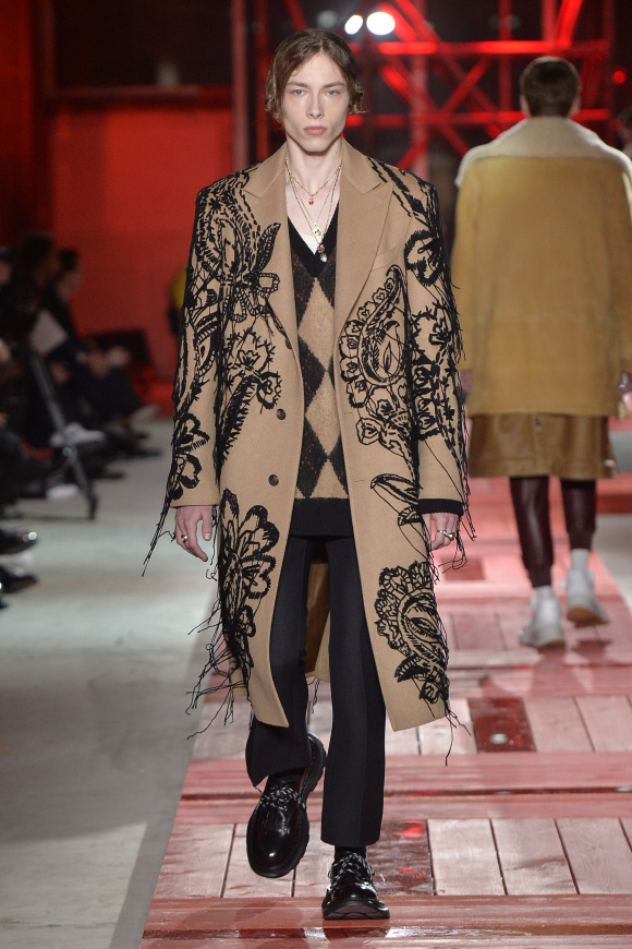 alexander mcqueen 19