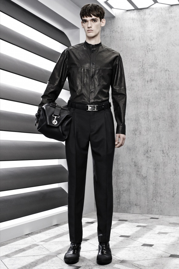 BALENCIAGA / バレンシアガ | Fashion | Collection | Pen Online