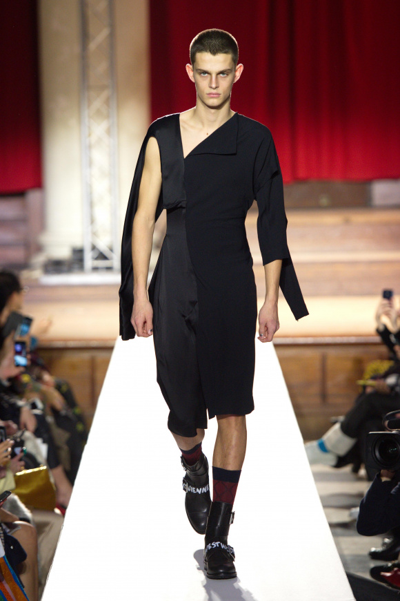 Vivienne Westwood ヴィヴィアン ウエストウッド Fashion Collection Pen Online