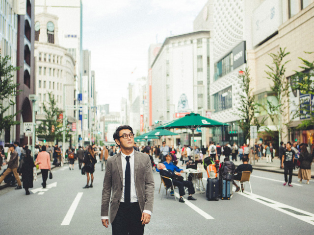 銀座の歩行者天国は 新たな時代をつくる広告塔だった 速水健朗の文化的東京案内 銀座篇