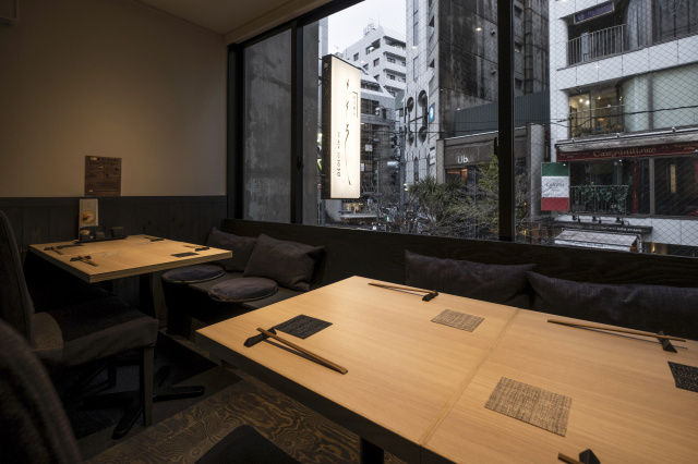 こんなそうめん、見たことない! 創作そうめんで飲める店を恵比寿で発見。