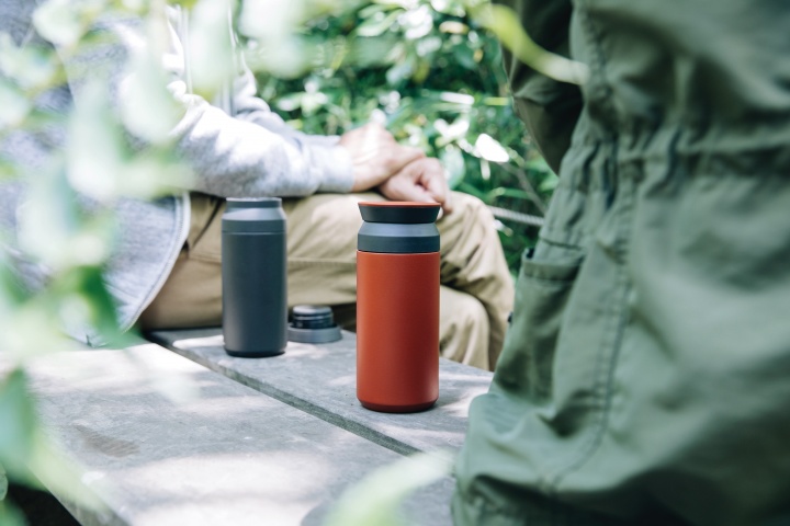 冷たい飲み物を持ち歩くなら、これが最適! KINTOからステンレス製タンブラーが登場しました。