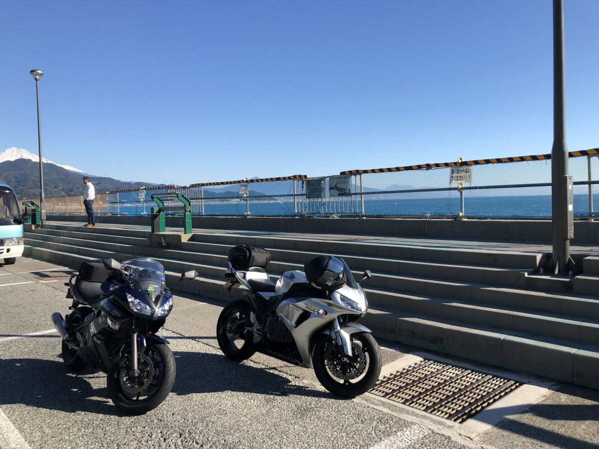 猫と短機関銃 さぶちゃんさんが投稿したツーリング情報 父と浜名湖 バイクのカスタム ツーリング情報ならモトクル Motocle