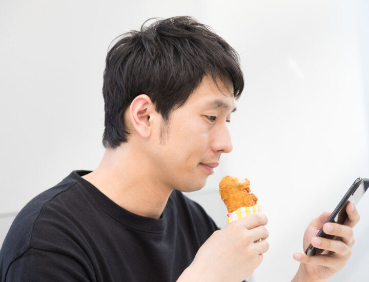 Snsをしないと大学で浮く 現役大学生の考える各snsとの付き合い方 就活市場