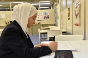 「女の子は学校行かなくていい」　日本に暮らす外国人の子どもの今