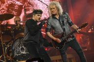 クイーンファンに「にわか」なんてない　新旧の「Q友」が出会った日