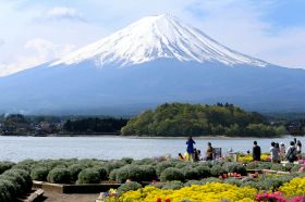 味わい深い「校歌」の世界
