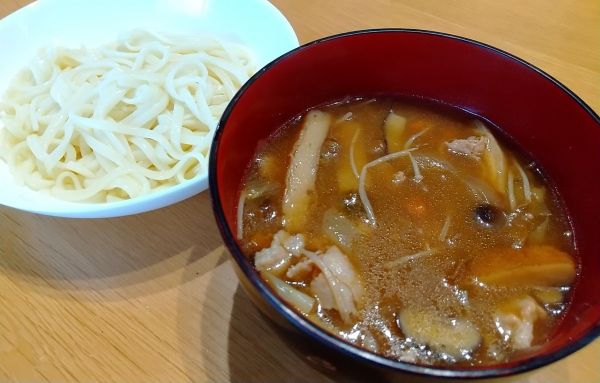 「カレー消防うどん」