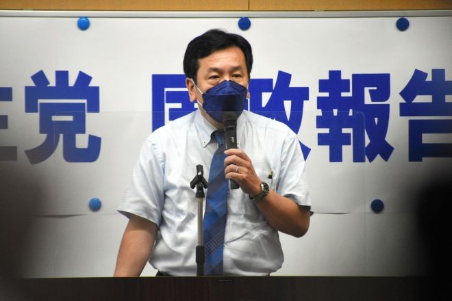 衆院福岡5区での会合であいさつする立憲民主党の枝野幸男代表=2021年7月18日午後1時38分、福岡県筑紫野市、松沢拓樹撮影