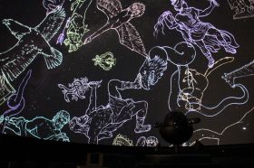 プラネタリウム100年