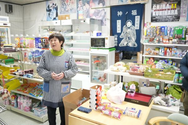 避難解除を受けて、営業を再開した「千葉梅商店」