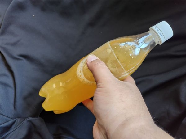 飲みかけのペットボトル