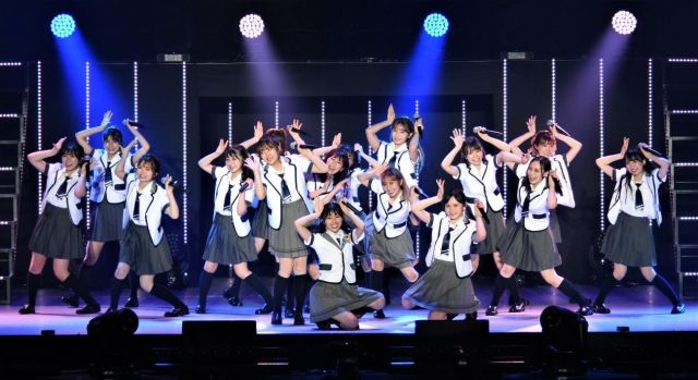 HKT48のリクエストアワーでおしゃべりジュークボックスを披露した＝2021年7月、福岡市