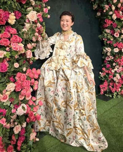 ドレスの柄まで再現度が高い！