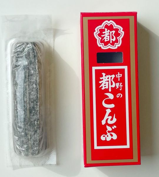 内部包装が変わった都こんぶ。深絞り包装という方法で包装されている