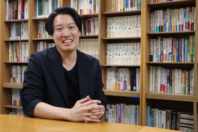 国際大学グローバル・コミュニケーション・センター研究員の伊藤将人さん=2024年
