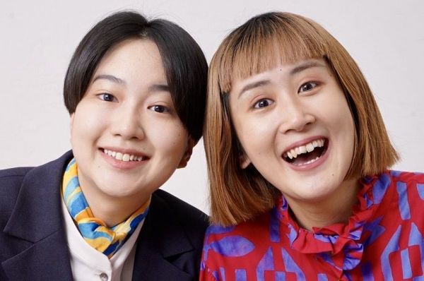 忠犬立ハチ高（左：ノムラフッソさん、右：王坂さん）＝グレープカンパニー提供