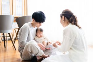 「ベビーモニター」使っていますか？子どもを〝監視する〟安心と不安