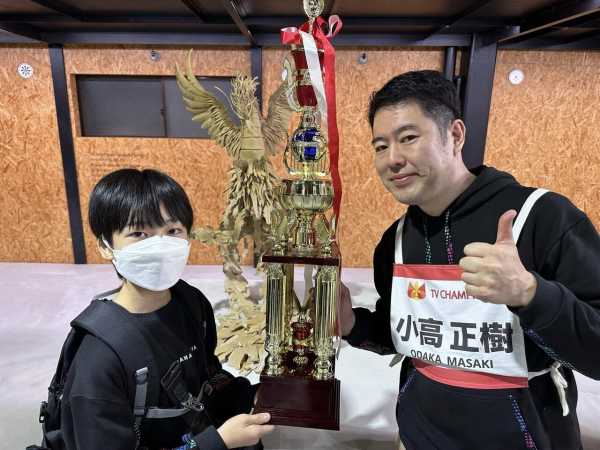 TVチャンピオンに出場したオダカマサキさんと次男イブキさん