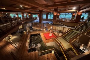 「私の職場がすごいことに」　山奥の旅館に〝鬼滅〟効果　奏者の思い