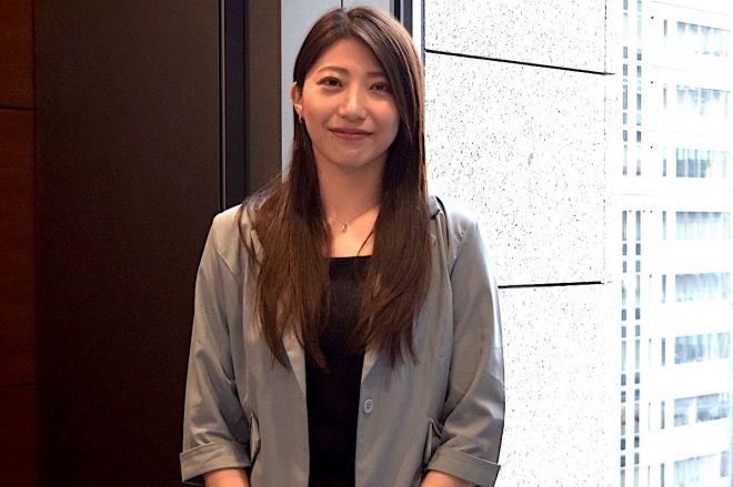 三井住友銀行所属の平田彩乃さんは、総合職としてキャリアを積みながらバスケ「Wリーグ」選手として活動しています=筆者撮影
