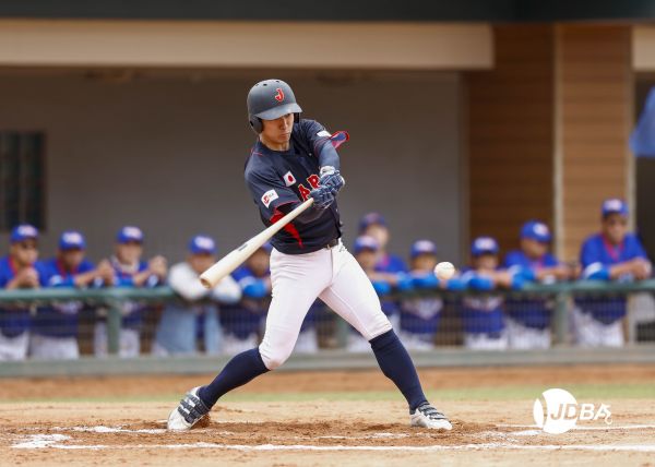 第1回世界ろう野球大会で打席に立った冨樫由稀選手