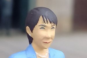 25分の1「国会議事堂」でも首相交代　発足の翌日「仕事早すぎ」