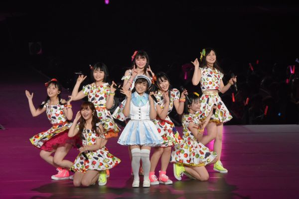 さいたまスーパーアリーナでのステージ＝2018年3月、さいたま市