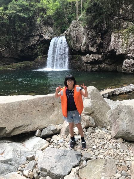 幼い頃の但馬芽吹さん