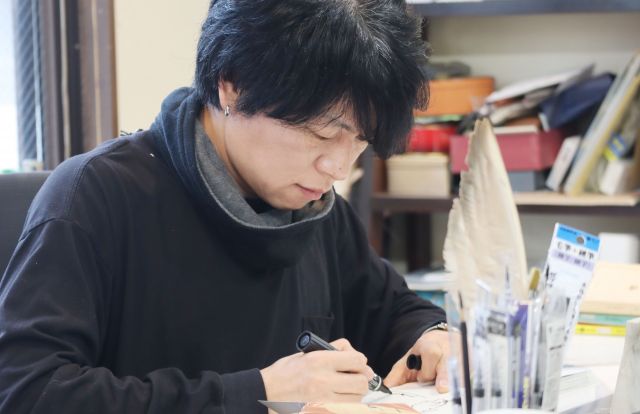 『コウノドリ』の作者・鈴ノ木ユウさん