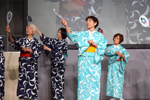 東村山市シルバー人材センターによる盆踊り