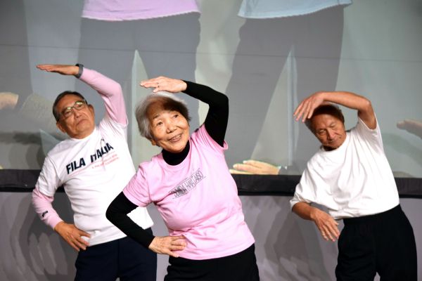 墨田区シルバー人材センターによる体操