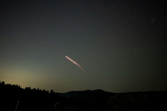 山口で捉えた韓国のロケット打ち上げ（20秒露光）