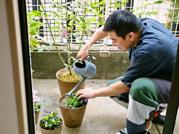植物の世話をするのが、ずっと人生の大切な時間となっている間宮さん