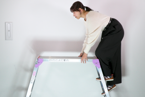 大掃除で使う「踏み台」　〝バランス〟以外にも、危険が潜むポイント