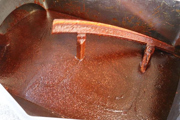 仕込まれる相撲肉味噌