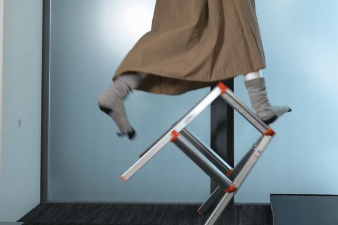 踏み台でまさかの事故も（イメージ）