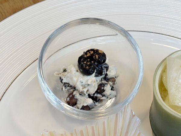 クックパッドに投稿されたレシピ「クリームチーズで和えちゃった♡黒豆 by oNACHIKOo」