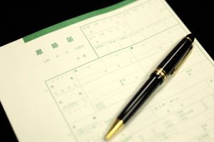 生活費払わず、「家賃」請求する夫&hellip;それでも離婚を拒否する妻の事情