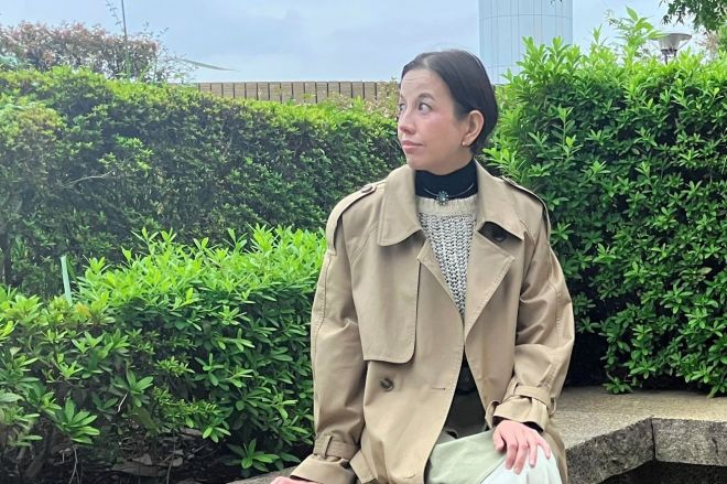 ソーシャルワーカーの鴻巣麻里香さん=東京都中央区築地、吉村千彰撮影