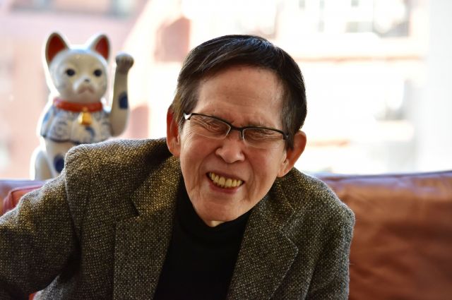 自身のこれまでについて、笑いを交えながら話してくれた