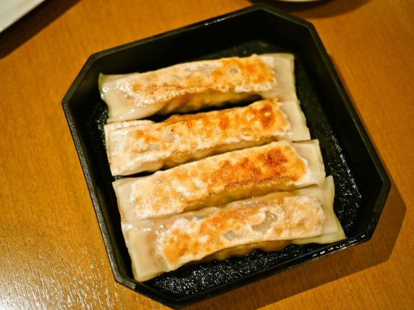 ワークショップデザイナーとして働く相内洋輔さんの「はたちメシ」。夫婦の思い出のひと品だといいます