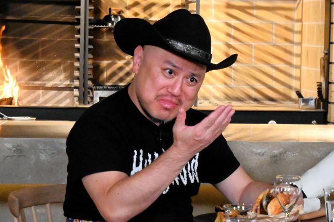 ピン芸人のハリウッドザコシショウ＝2024年、古畑航希撮影