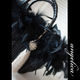 Luxury Feather Bag　タッセル付 ゴージャスな羽根付き軽いバッグ。パーティバッグにもおススメ！