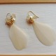 羽根ピアス【white】